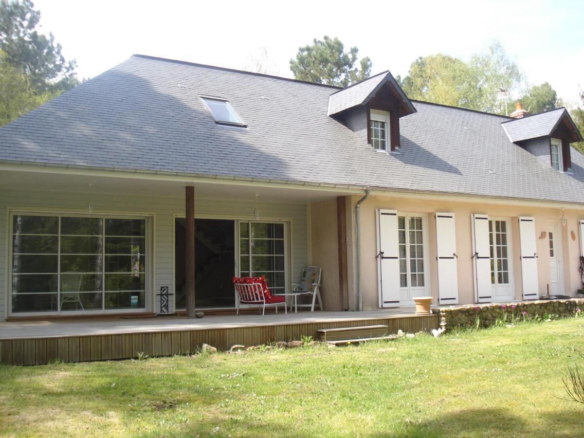 B&B La Foret De Charmeuse Ruaudin Exterior foto